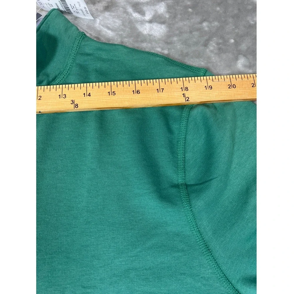 J.Crew Performance Mens Green Quarter Zip Pullover L Green‎ UPF 50+